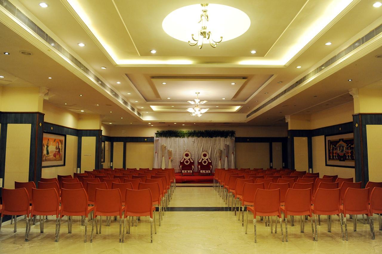 Mount Heera Hotel Chennai Exterior photo