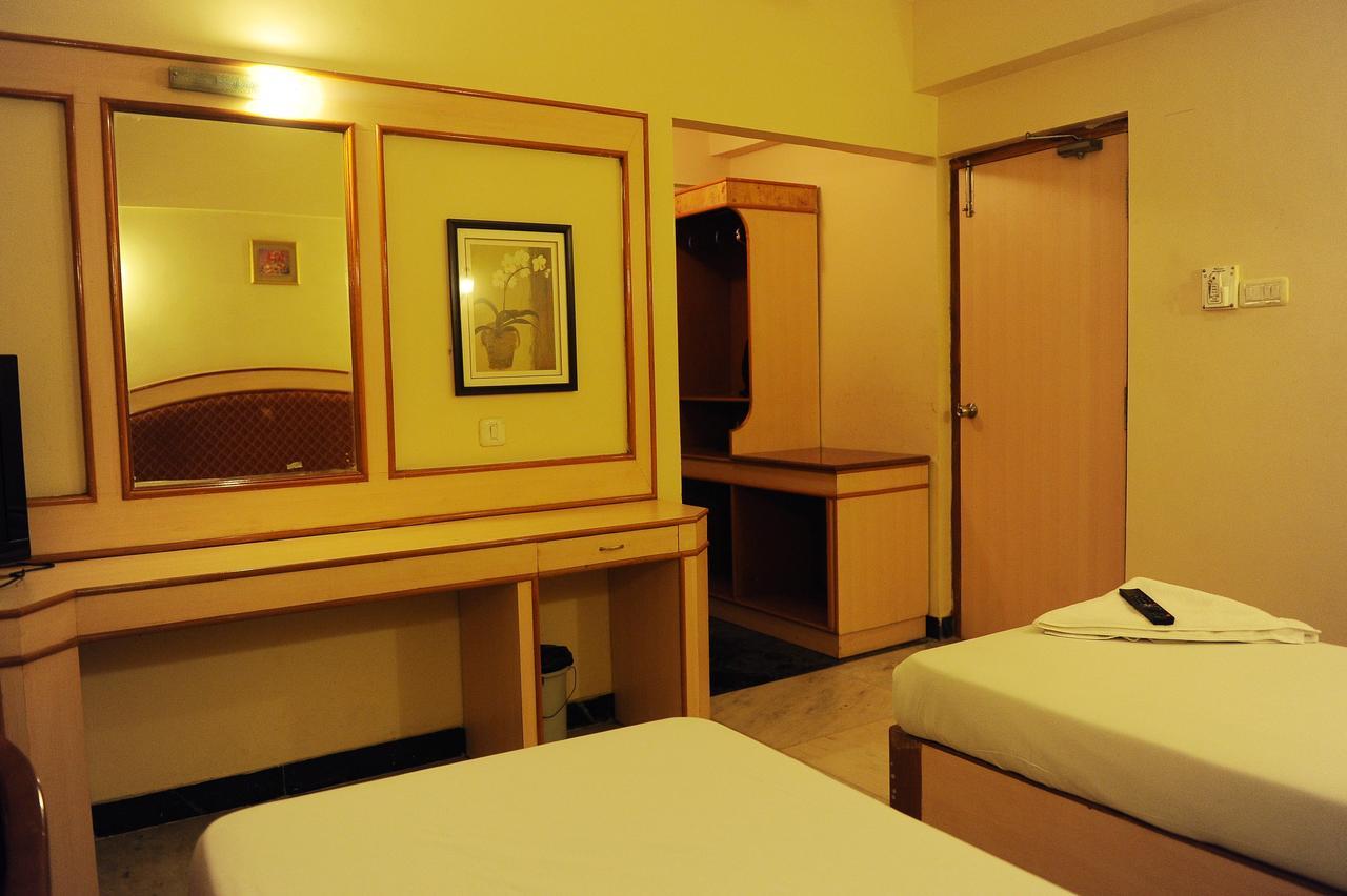 Mount Heera Hotel Chennai Exterior photo