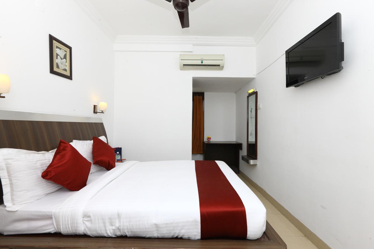 Mount Heera Hotel Chennai Exterior photo
